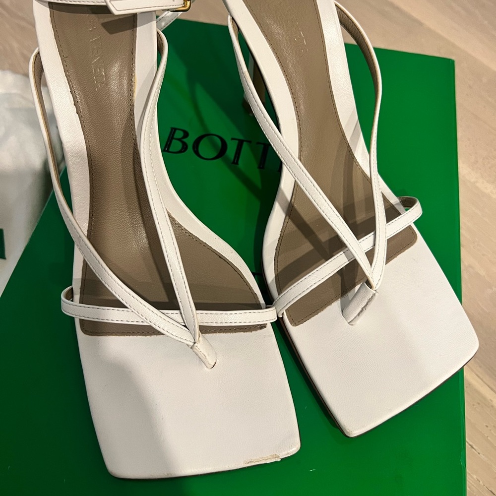 Bottega Veneta Strap Heel